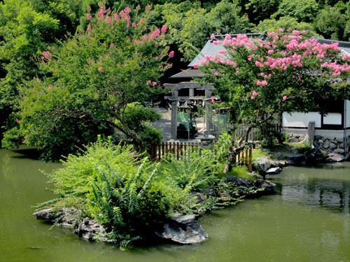 厳島神社