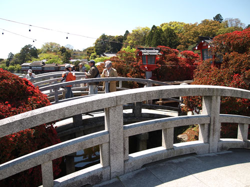 長岡天満宮 三重の太鼓橋